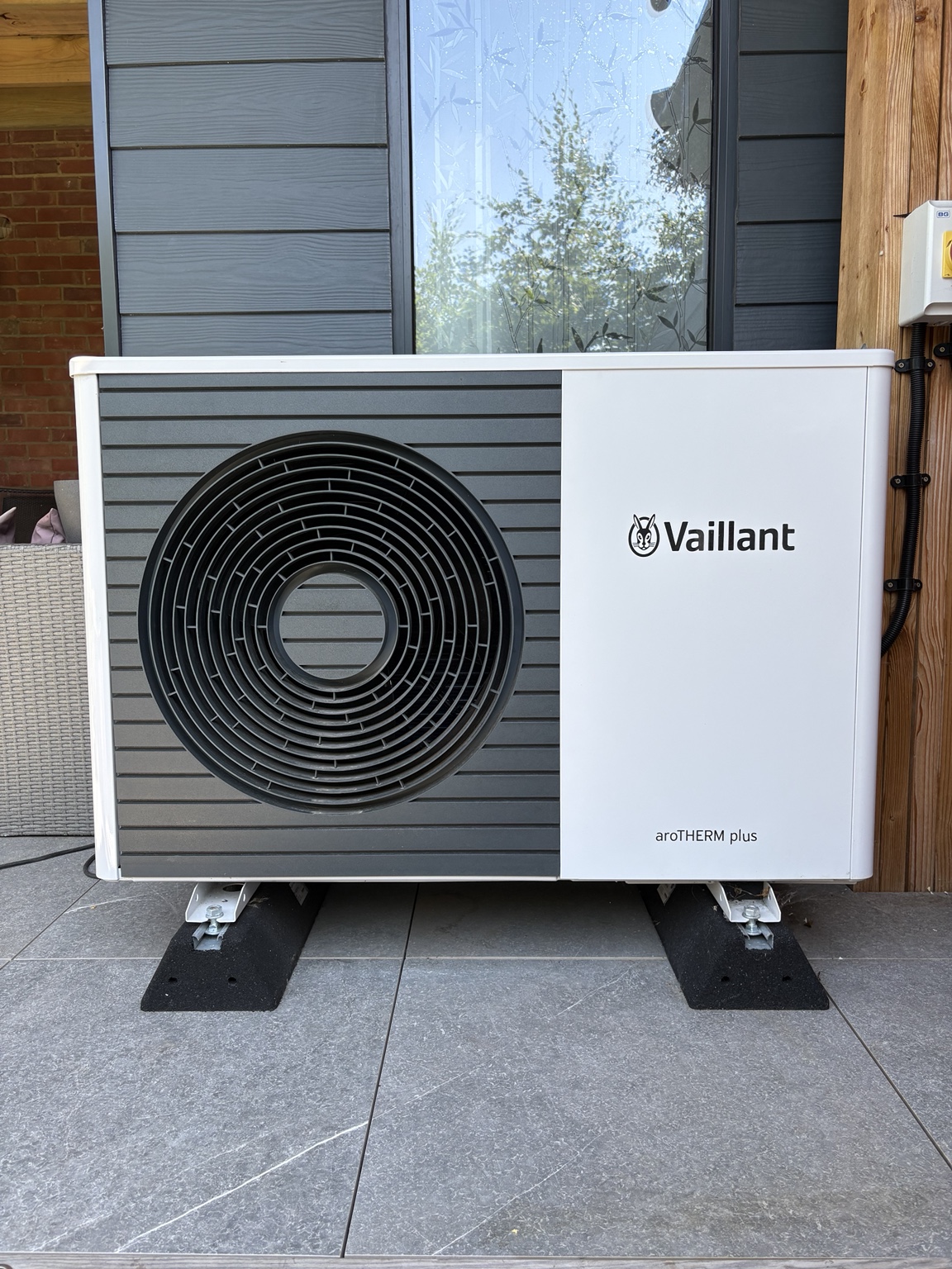 Vaillant aroTHERM plus air source heat pump installation