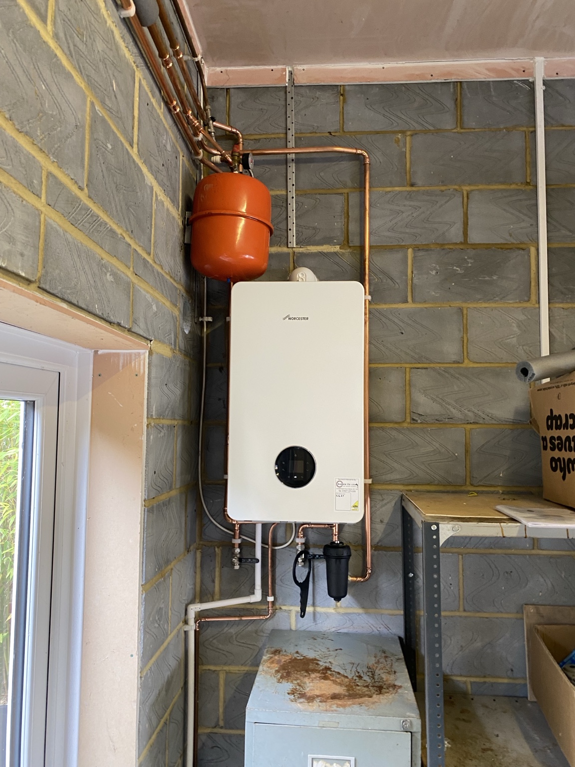 Worcester boiler installation with copper pipework